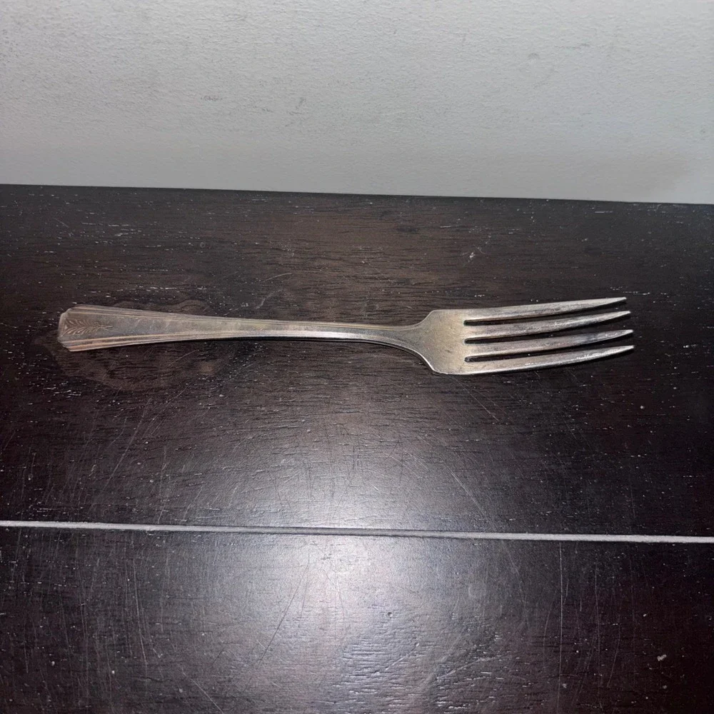 Vintage | Oneida Community Par Plate | Silverware | One Fork |‎ 7 Inch